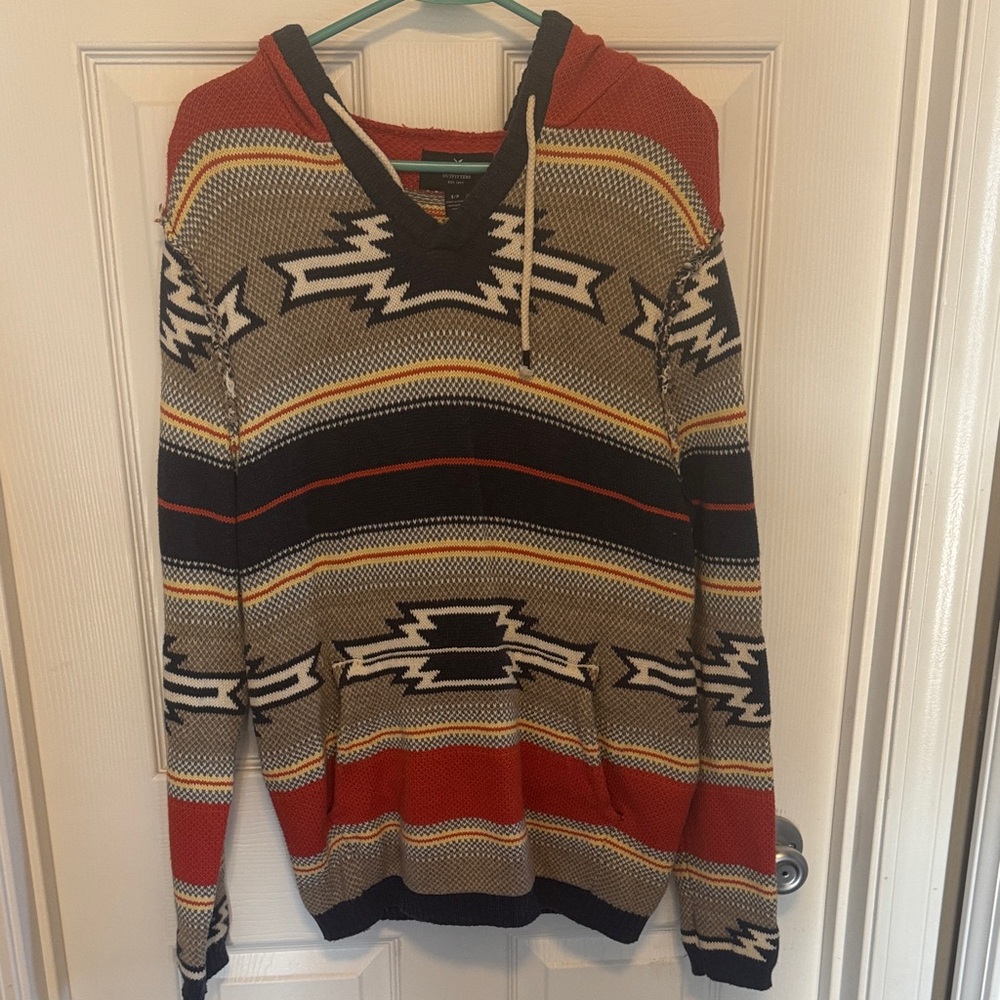 American Eagle Outfitters V-Neck Sweater in Red and Black Pattern